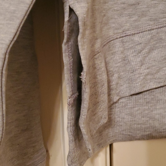 Knit active top - Picture 3 of 5